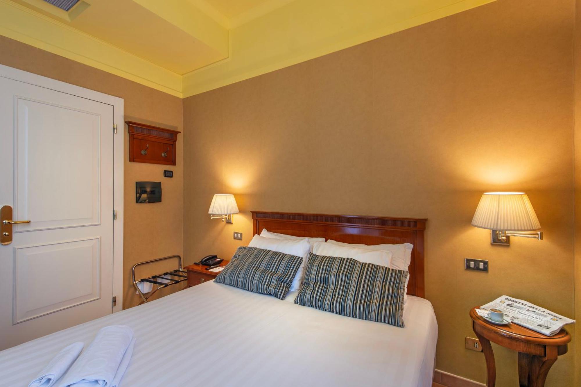Hotel Nuvo Наполи Екстериор снимка