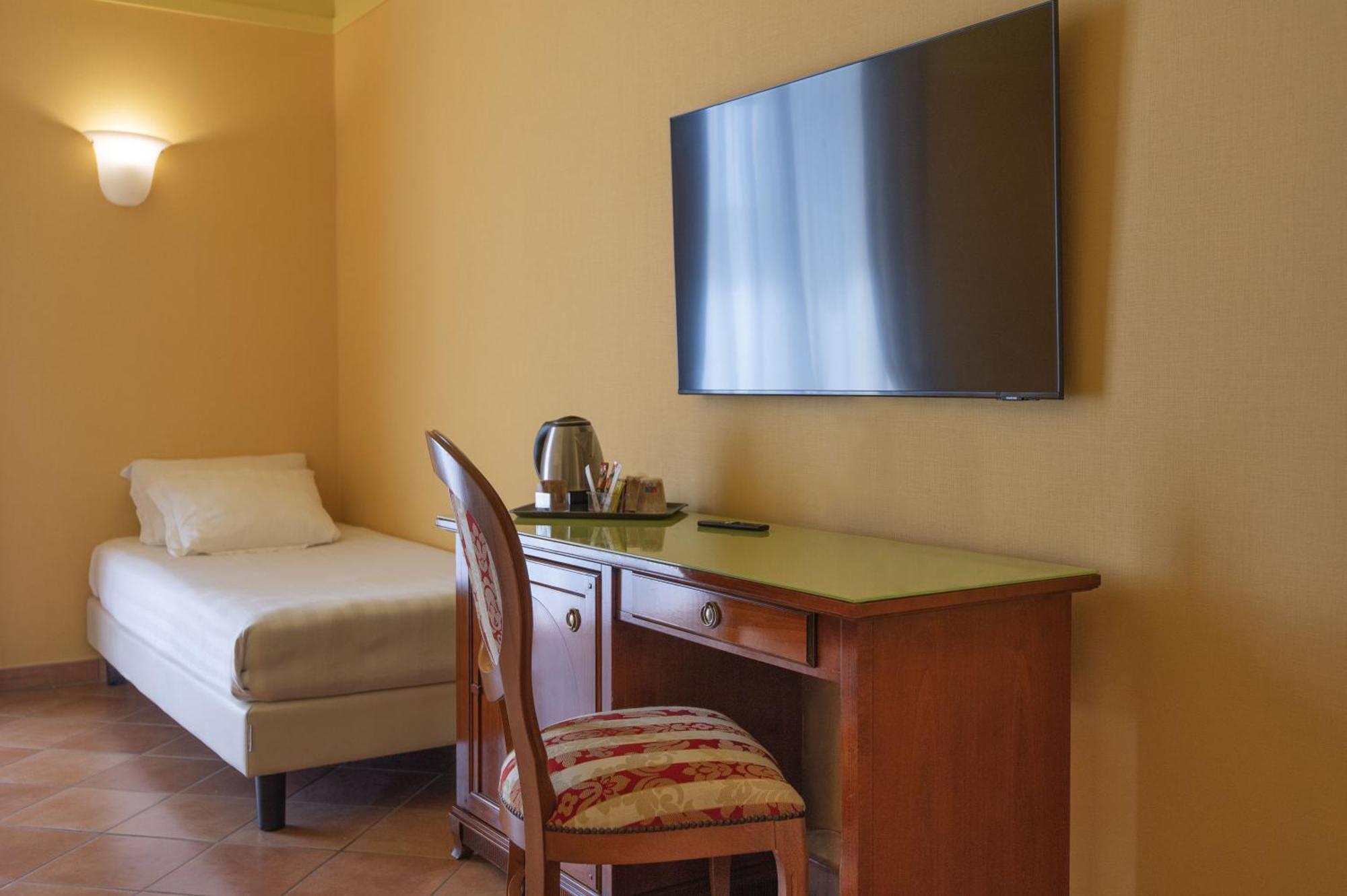Hotel Nuvo Наполи Стая снимка